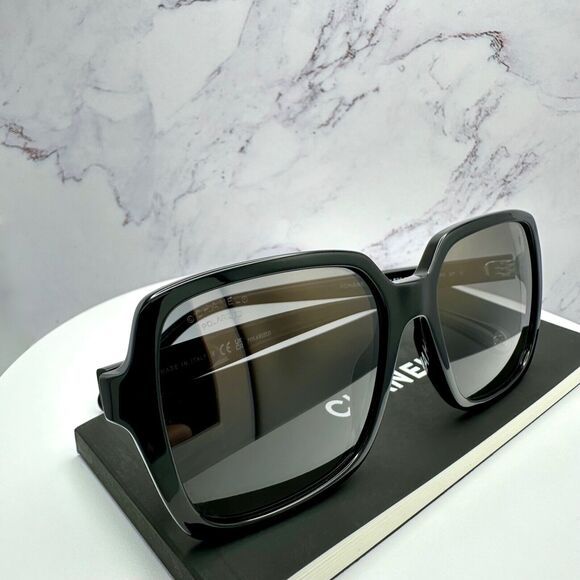 New CHANEL Sunglasses - Picture 8 of 16